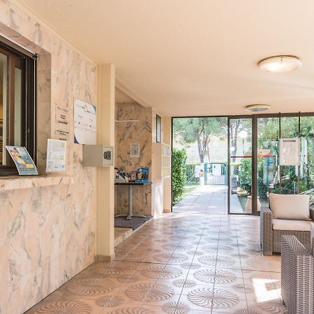 Residence Pierre & Vacances Les Jardins Ombrages Mandelieu La Napoule Luaran gambar