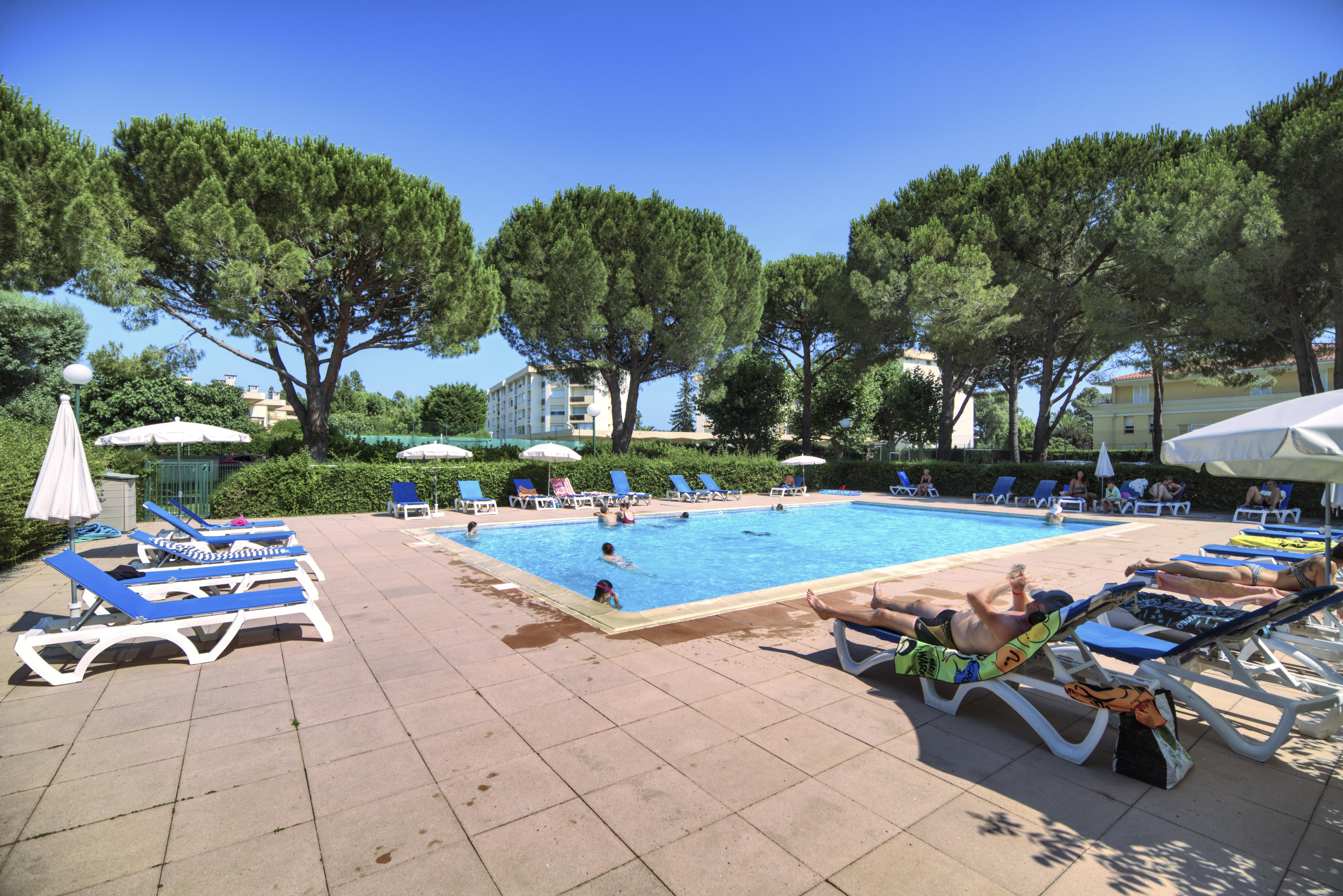 Residence Pierre & Vacances Les Jardins Ombrages Mandelieu La Napoule Luaran gambar