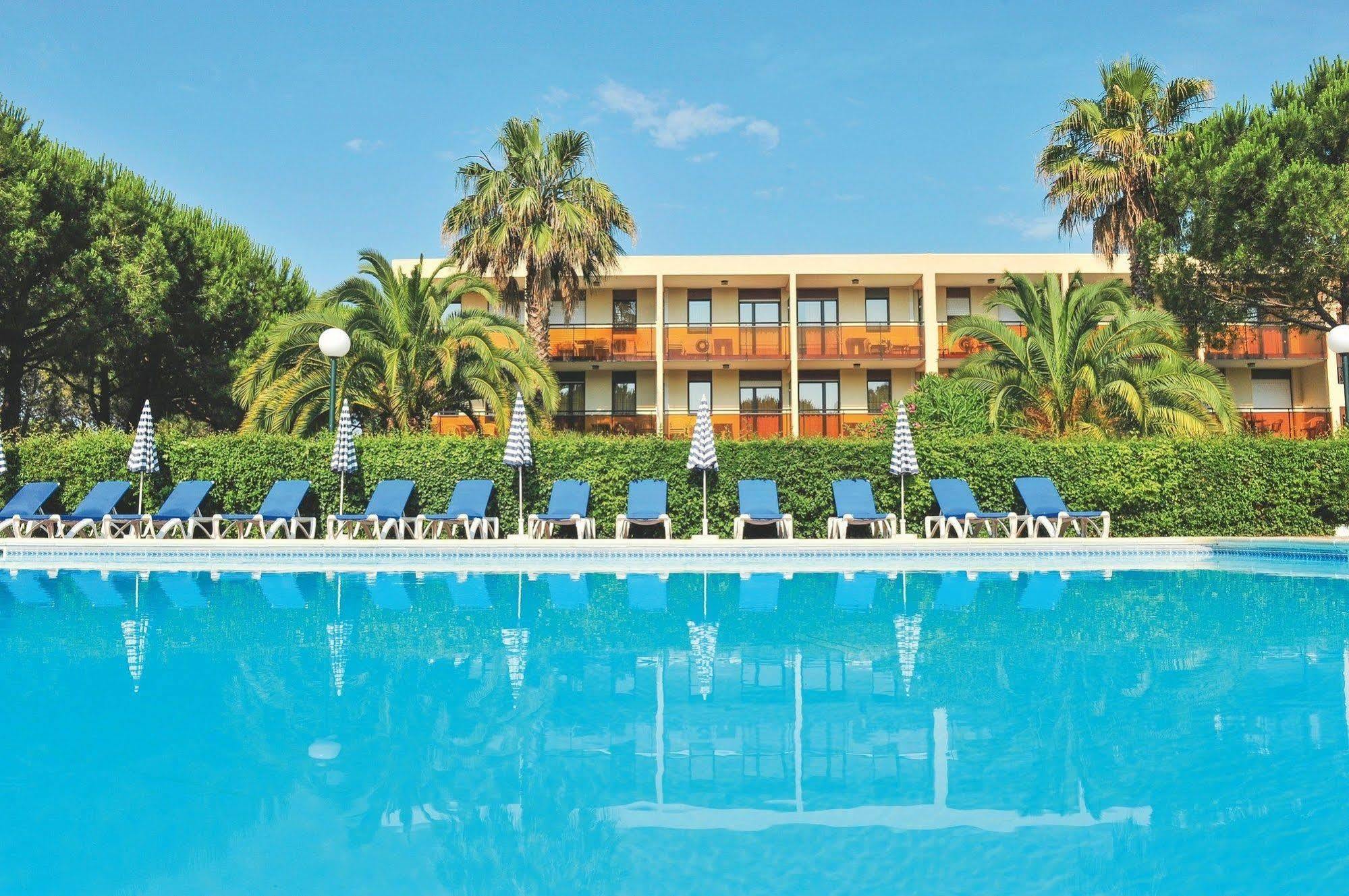Residence Pierre & Vacances Les Jardins Ombrages Mandelieu La Napoule Luaran gambar