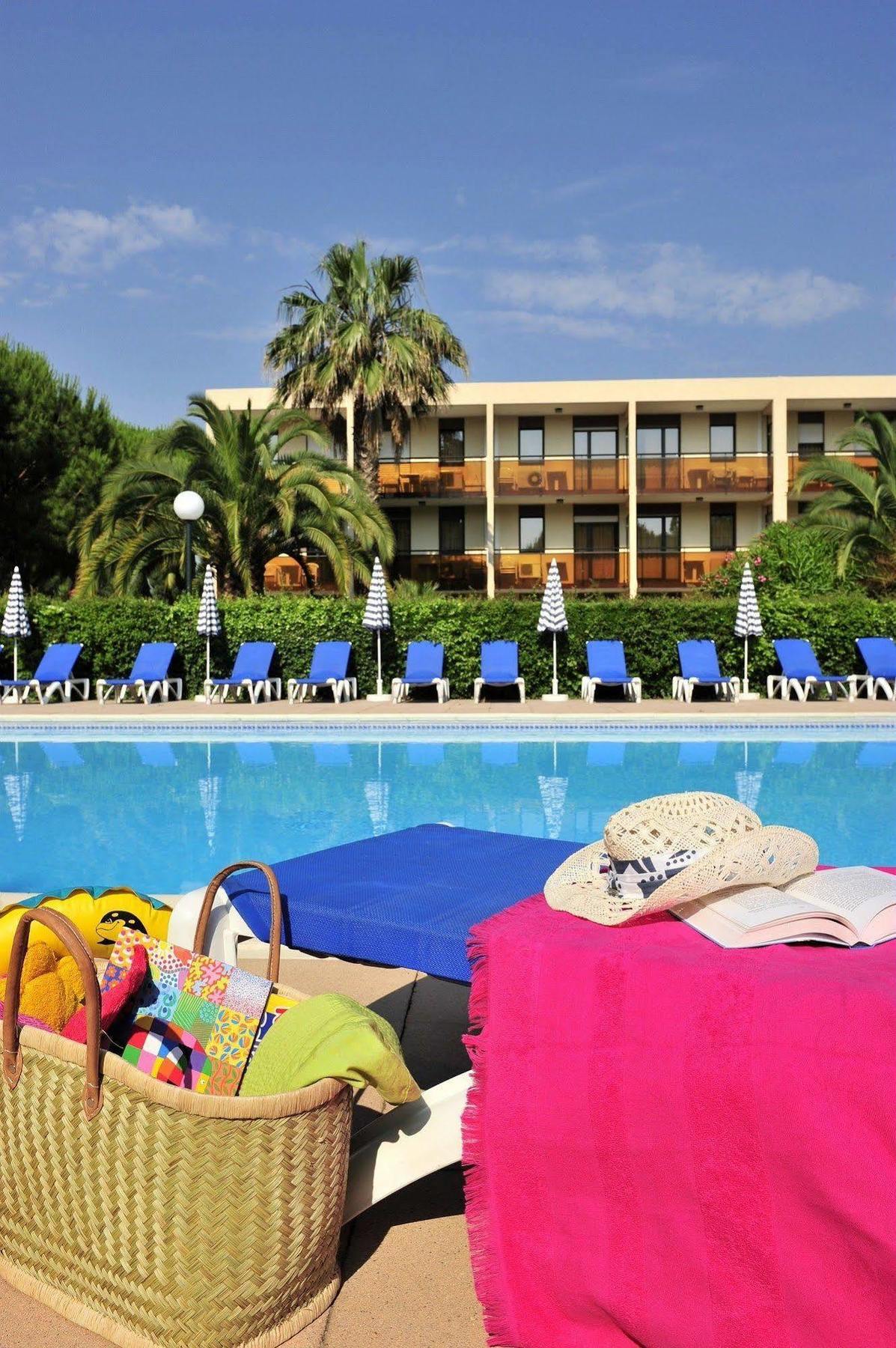 Residence Pierre & Vacances Les Jardins Ombrages Mandelieu La Napoule Luaran gambar